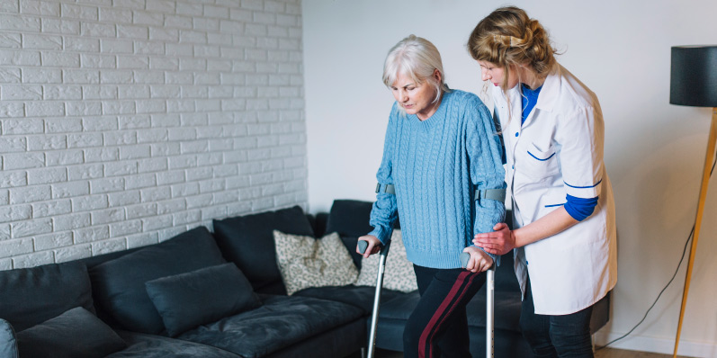 advantages of home care for the elderly