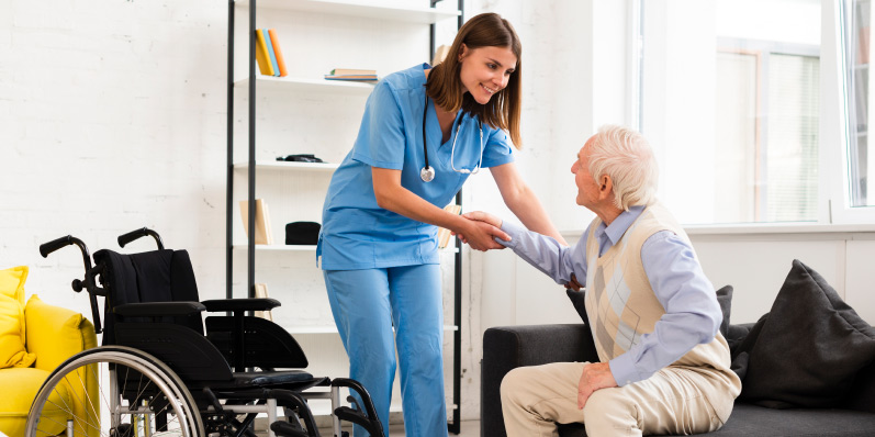 advantages of home care services, home care for the elderly